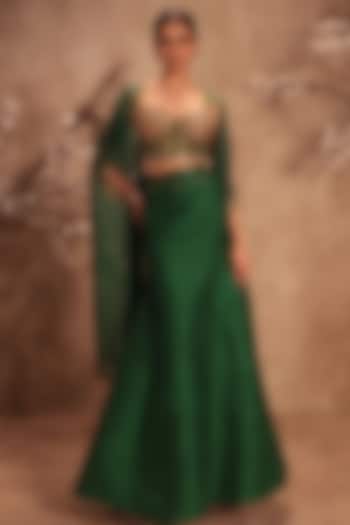 Green Raw Silk & Organza Cape Set by Niti Bothra at Pernia's Pop Up Shop