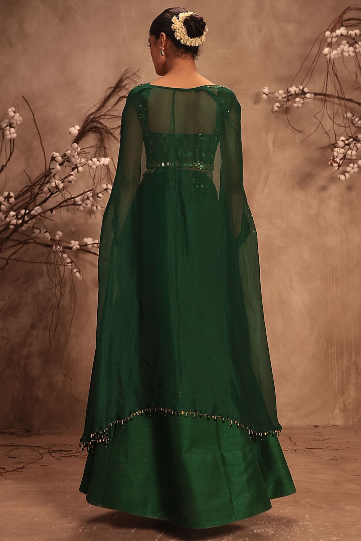 Green Raw Silk & Organza Cape Set by Niti Bothra at Pernia's Pop Up Shop