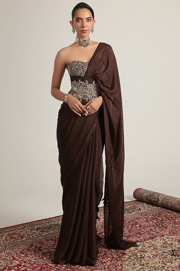 Brown Crepe Wedding Saree Set by Niti Bothra at Pernia's Pop Up Shop
