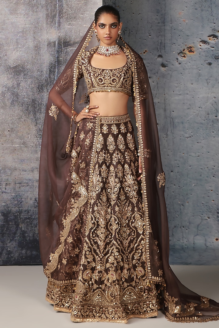 Brown Chiniya Silk & Organza Zardosi Embroidered Bridal Lehenga Set by Niti Bothra at Pernia's Pop Up Shop