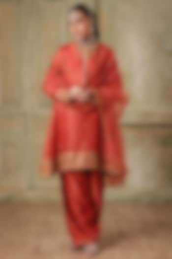 Orange Organza Zardosi Embroidered Kurta Set by Niti Bothra at Pernia's Pop Up Shop