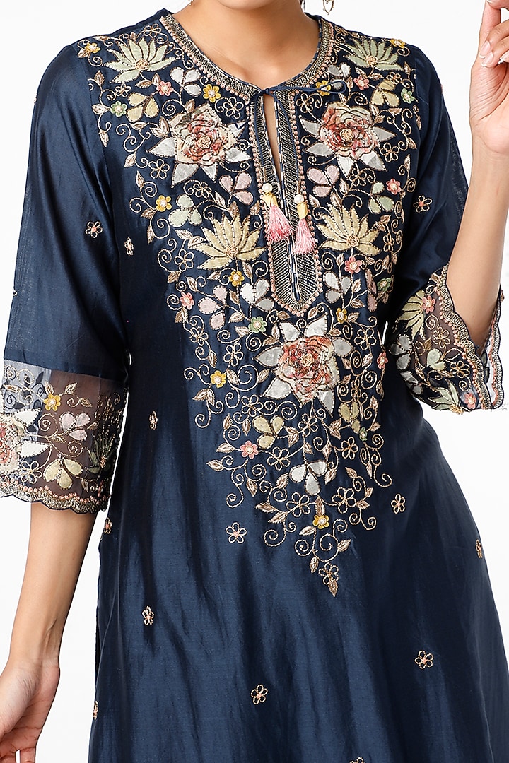 Midnight Blue Kurta Set With Zardosi Work by Niti Bothra at Pernia's Pop Up Shop