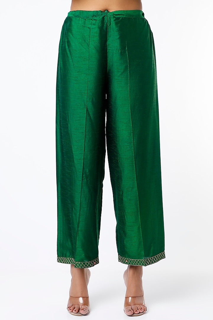 Emerald Green Silk Kurta Set by Niti Bothra at Pernia's Pop Up Shop