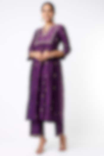 Cadmium Violet Silk Kurta Set by Niti Bothra