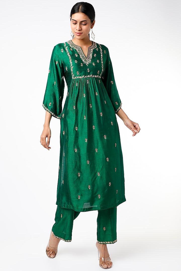 Emerald Green Silk Kurta Set by Niti Bothra