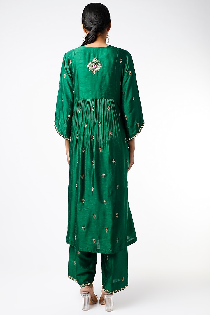 Emerald Green Silk Kurta Set by Niti Bothra at Pernia's Pop Up Shop