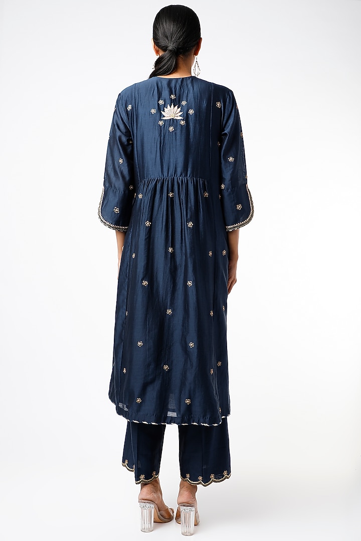 Catalina Blue Silk Chanderi Kurta Set by Niti Bothra at Pernia's Pop Up Shop