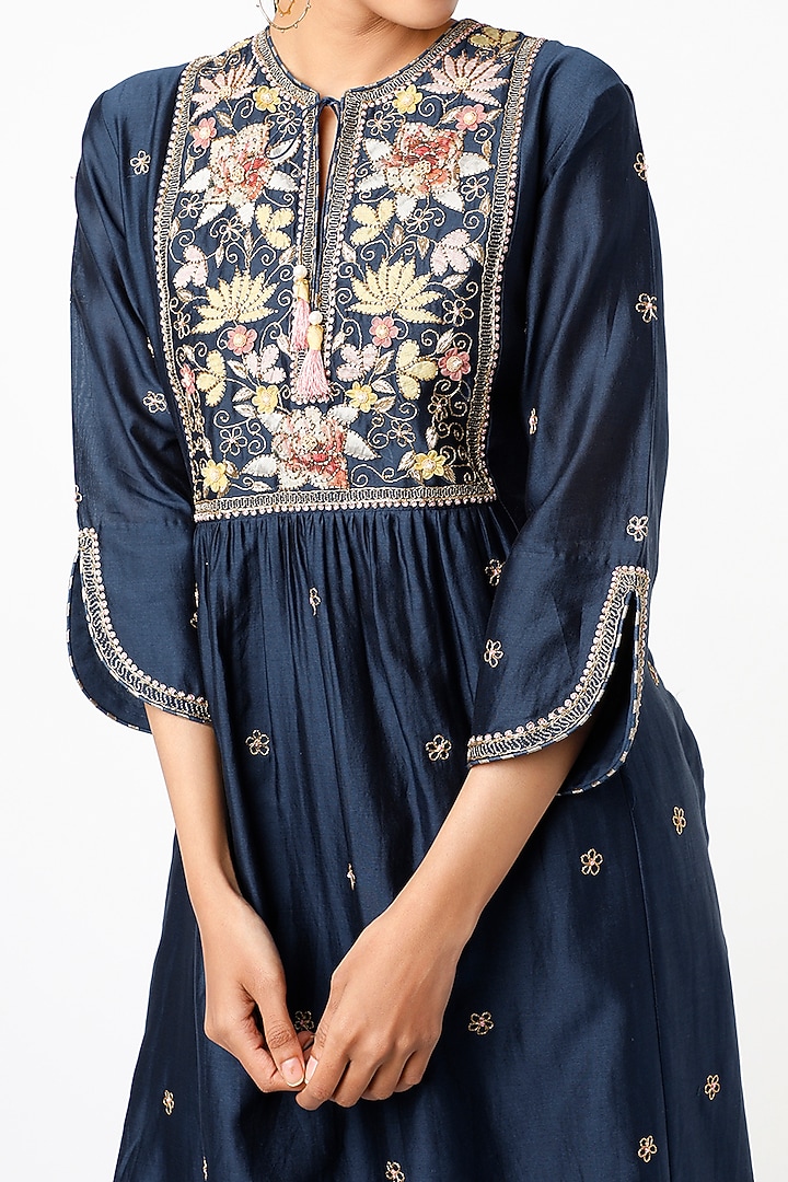 Catalina Blue Silk Chanderi Kurta Set by Niti Bothra at Pernia's Pop Up Shop
