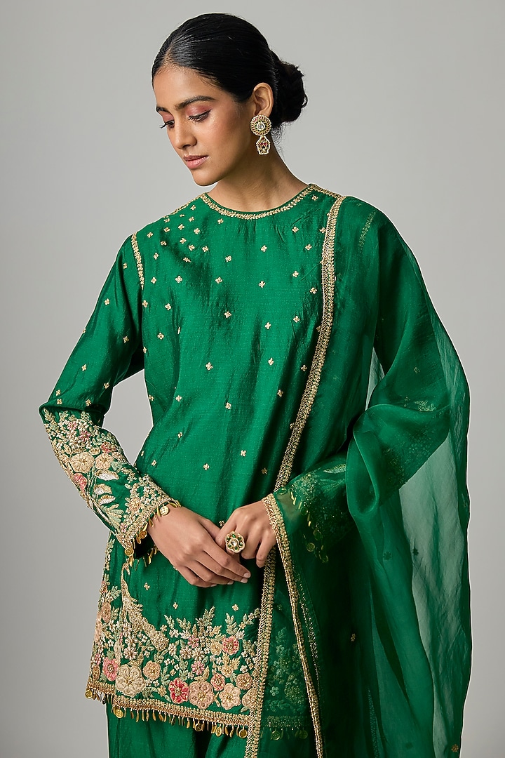 Green Silk Zardosi Embroidered Kurta Set by Niti Bothra at Pernia's Pop Up Shop