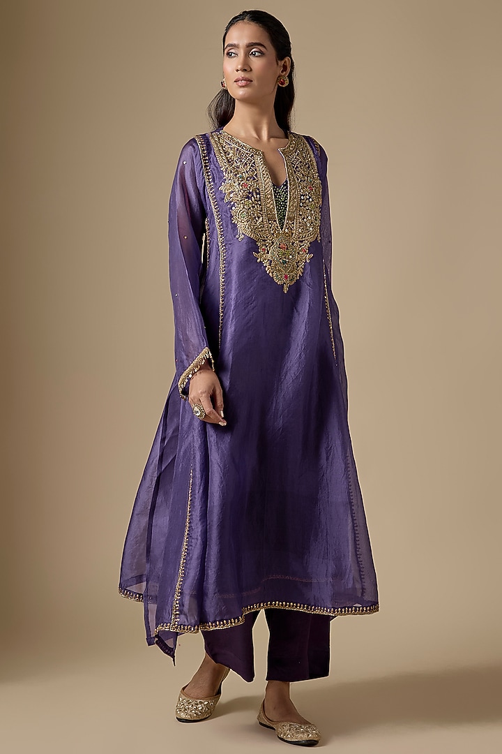 Purple Organza Zardosi Embroidered Long Pheran Kurta Set by Niti Bothra at Pernia's Pop Up Shop