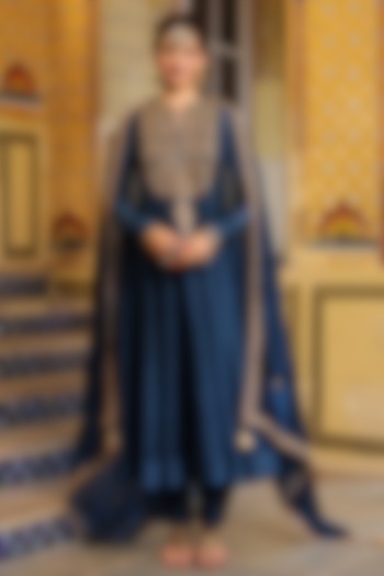 Blue Silk Chanderi Zardosi Embroidered Kalidar Kurta Set by Niti Bothra at Pernia's Pop Up Shop