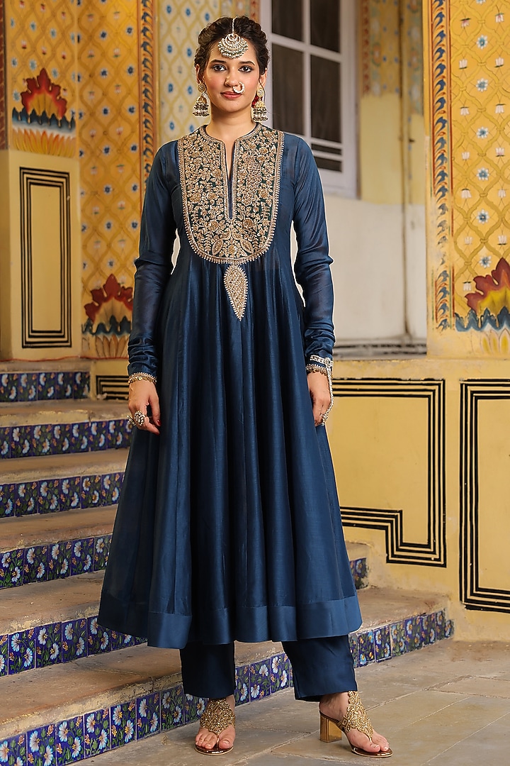 Blue Silk Chanderi Zardosi Embroidered Kalidar Kurta Set by Niti Bothra at Pernia's Pop Up Shop