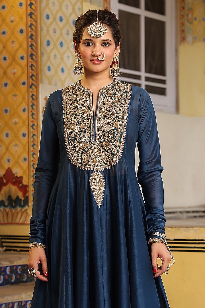 Blue Silk Chanderi Zardosi Embroidered Kalidar Kurta Set by Niti Bothra at Pernia's Pop Up Shop