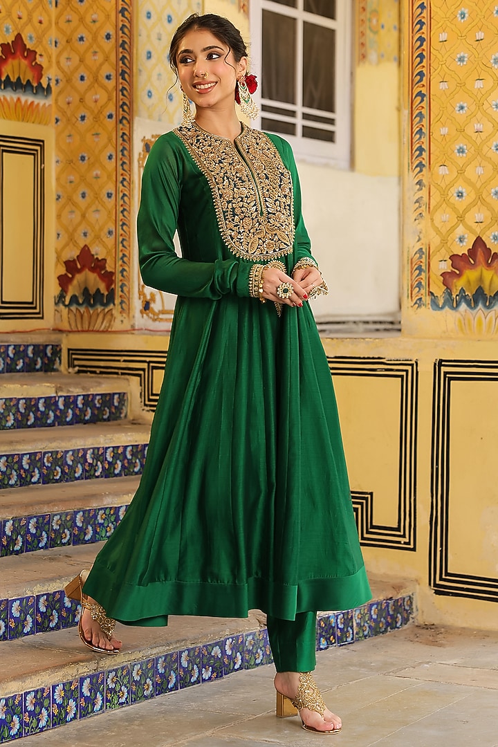 Green Silk Chanderi Zardosi Embroidered Kalidar Kurta Set by Niti Bothra at Pernia's Pop Up Shop