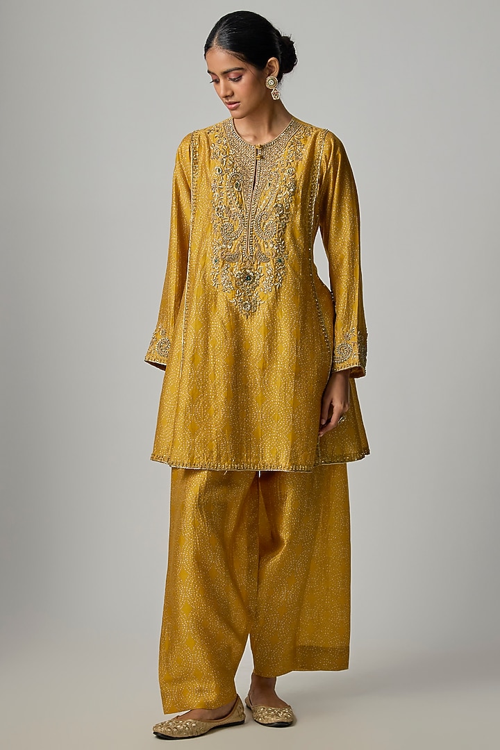 Mustard Yellow Silk Digital Printed & Zardosi Embroidered Kurta Set by Niti Bothra at Pernia's Pop Up Shop
