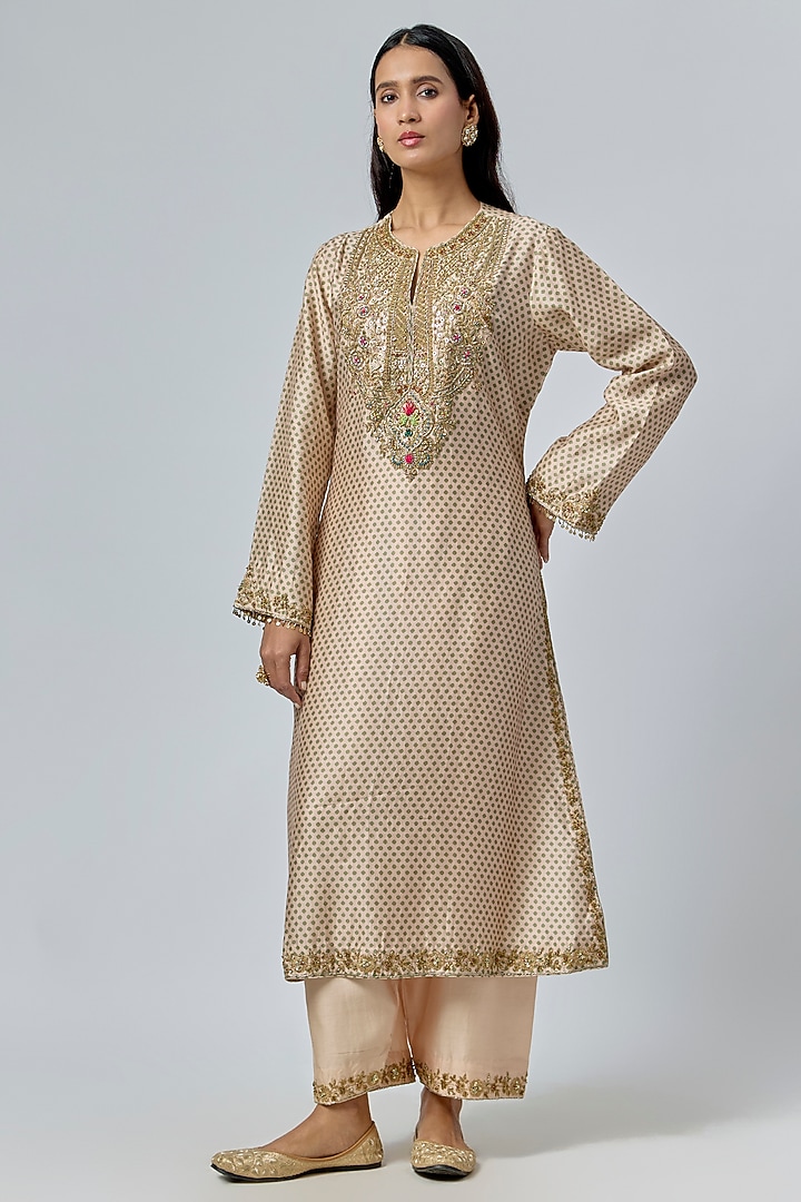 Ivory Silk Tencel Zardosi Embroidered Kurta Set by Niti Bothra at Pernia's Pop Up Shop