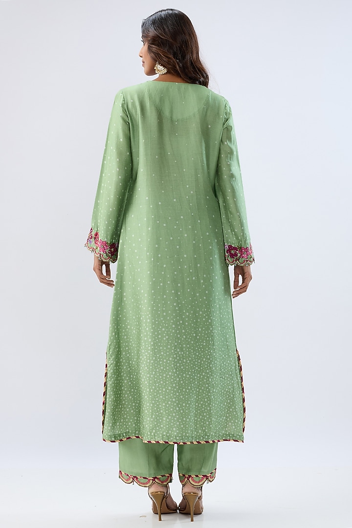 Green Silk Tencel Thread Embroidered & Printed Scalloped Kurta Set by Niti Bothra at Pernia's Pop Up Shop