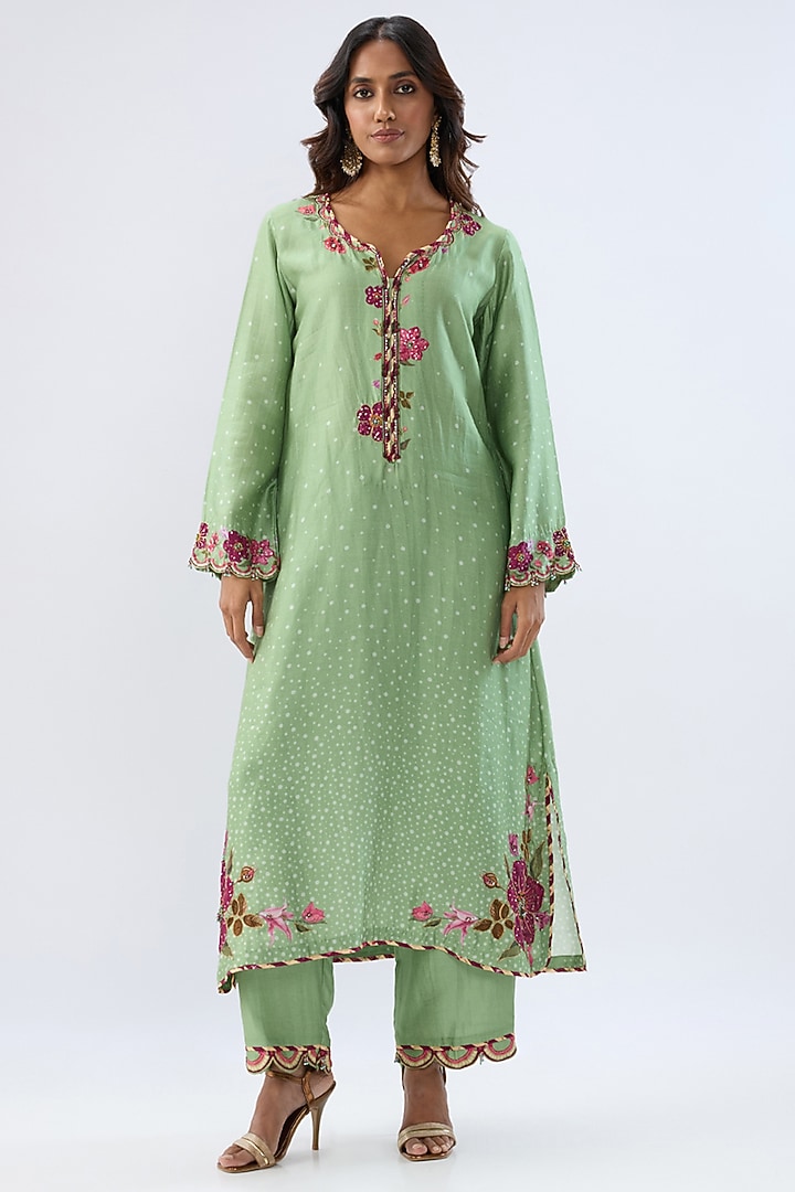Green Silk Tencel Thread Embroidered & Printed Scalloped Kurta Set by Niti Bothra at Pernia's Pop Up Shop