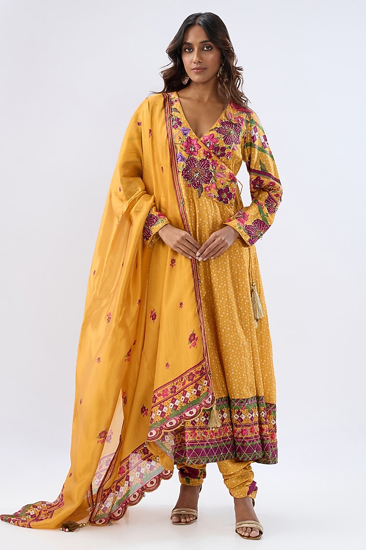 Yellow Silk Tencel Thread Embroidered Angrakha Set by Niti Bothra at Pernia's Pop Up Shop