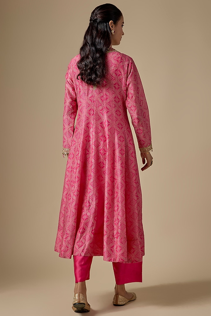 Pink Silk Chanderi Printed & Embroidered Kurta Set by Niti Bothra at Pernia's Pop Up Shop