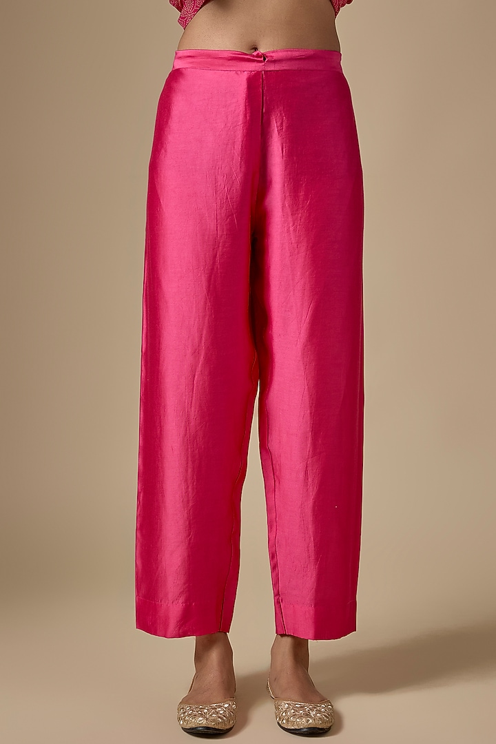 Pink Silk Chanderi Printed & Embroidered Kurta Set by Niti Bothra at Pernia's Pop Up Shop