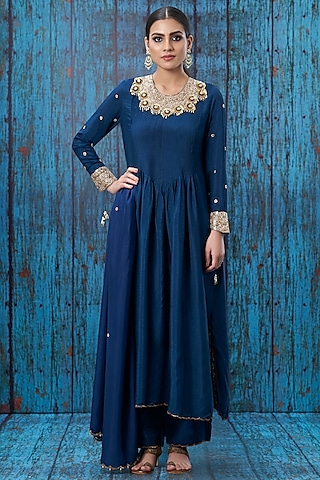 Blue Embroidered Kurta Set by Niti Bothra