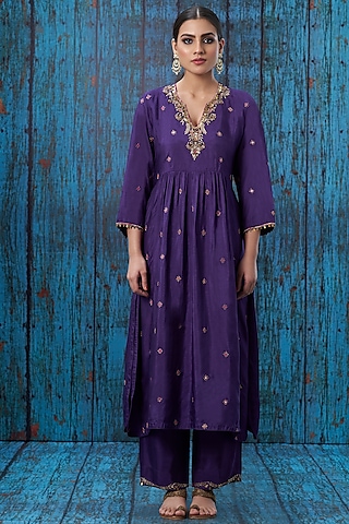 Purple Silk Zardosi Hand Embroidered Kurta Set by Niti Bothra