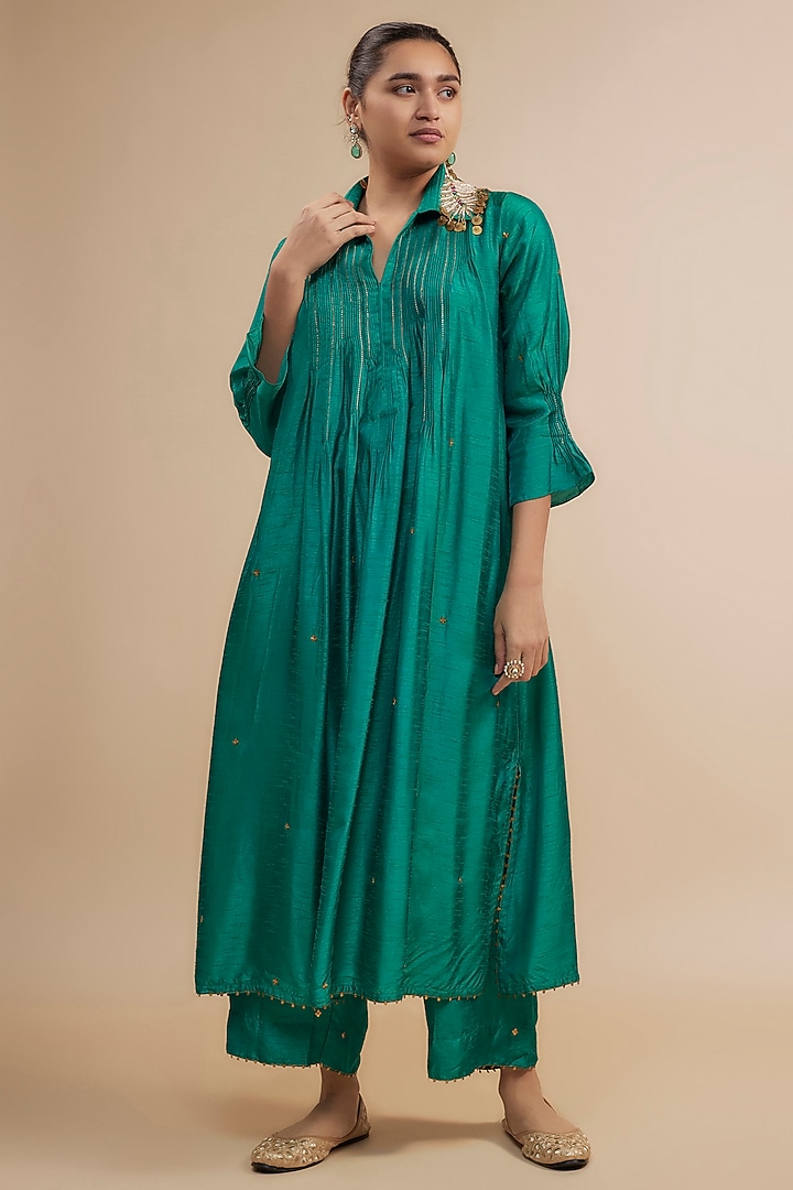 Teal Silk Zardosi Hand Embroidered Kurta Set by Niti Bothra at Pernia's Pop Up Shop