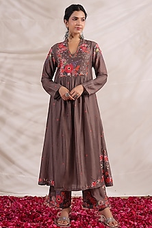 product-color-Brown