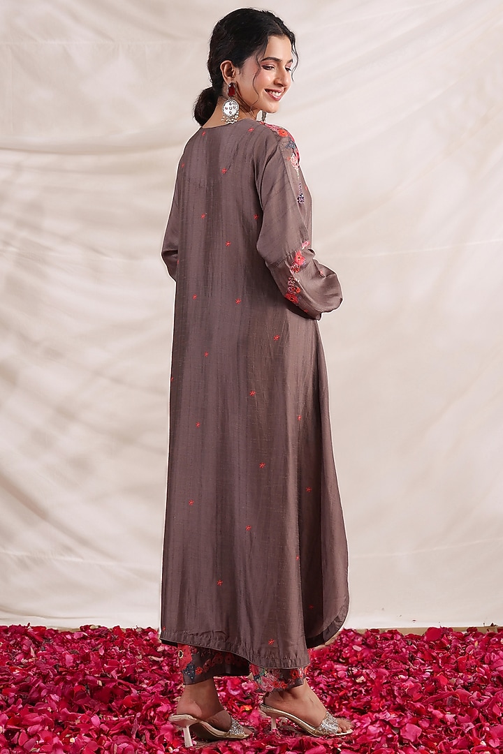 Brown Silk Floral Printed & Embroidered Kurta Set by Niti Bothra at Pernia's Pop Up Shop