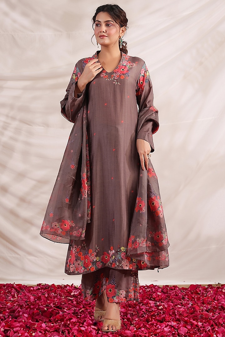 Brown Silk Floral Printed & Embroidered Kurta Set by Niti Bothra at Pernia's Pop Up Shop