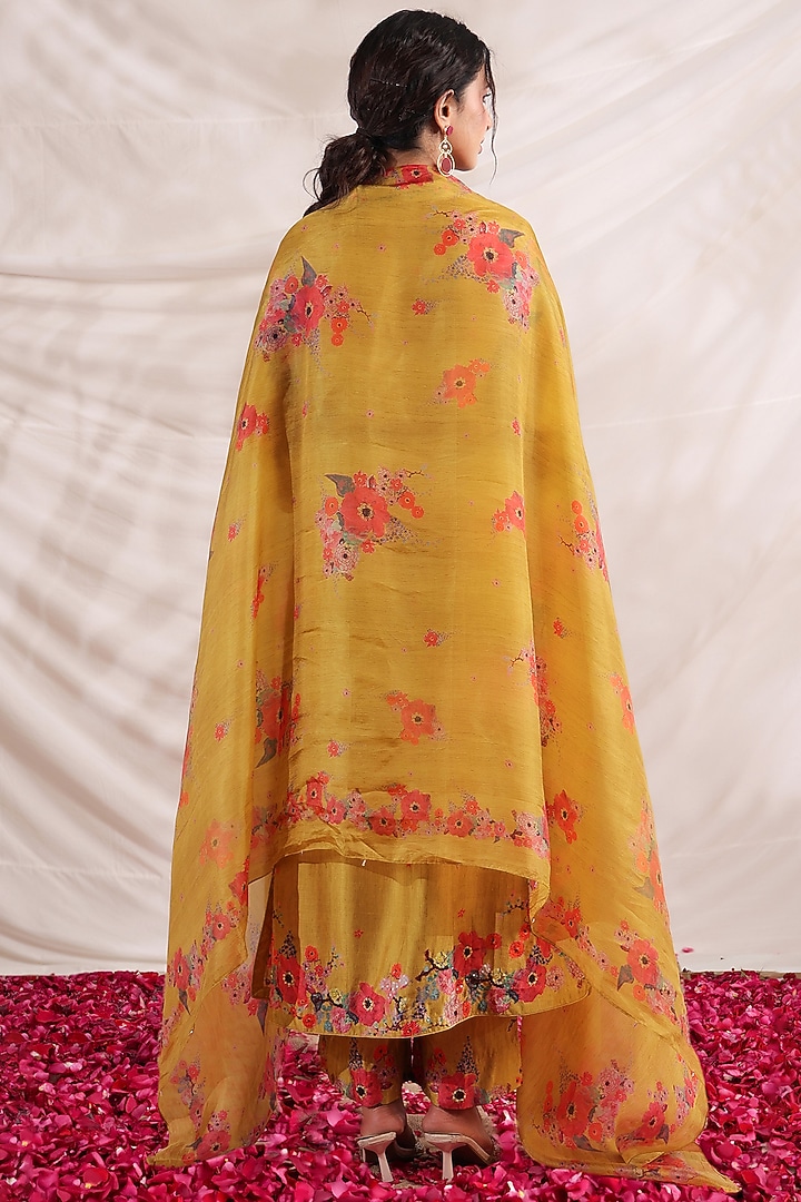 Yellow Silk Floral Printed & Embroidered Kurta Set by Niti Bothra at Pernia's Pop Up Shop