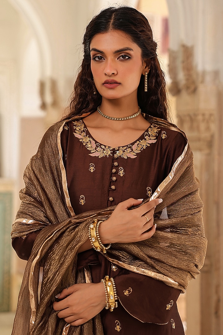 Brown Pure Silk Paisley Embroidered Kurta Set by Niti Bothra at Pernia's Pop Up Shop