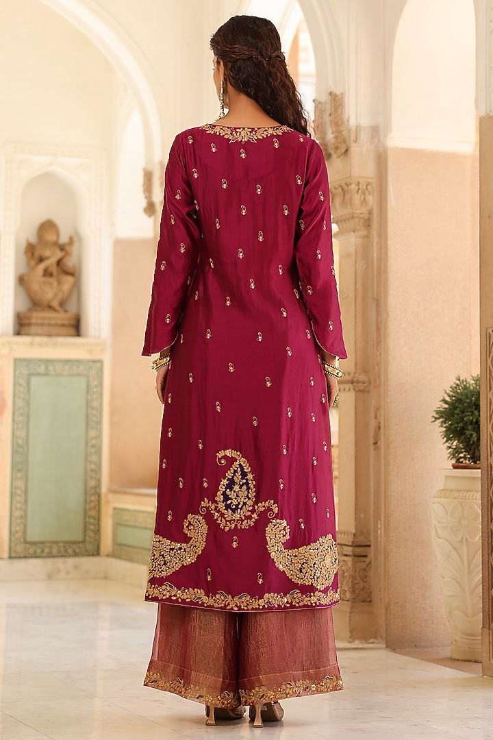 Wine Pure Silk Paisley Embroidered Kurta Set by Niti Bothra at Pernia's Pop Up Shop