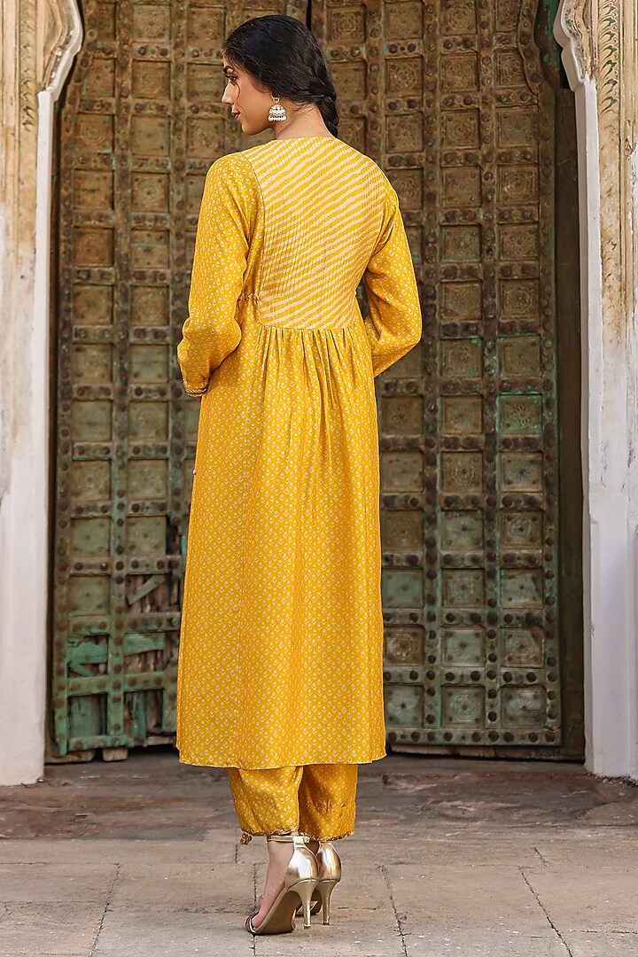 Mustard Silk Zardosi Embroidered & Printed Kurta Set by Niti Bothra at Pernia's Pop Up Shop