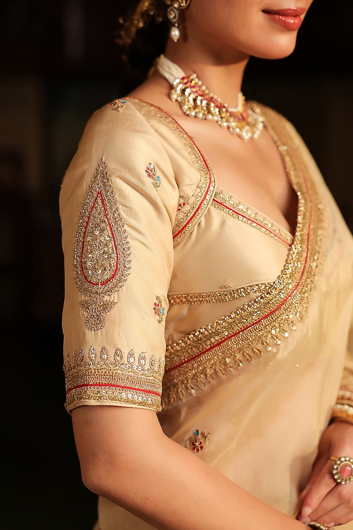 Ivory Organza Zardosi Embroidered Reception Saree Set by Niti Bothra at Pernia's Pop Up Shop