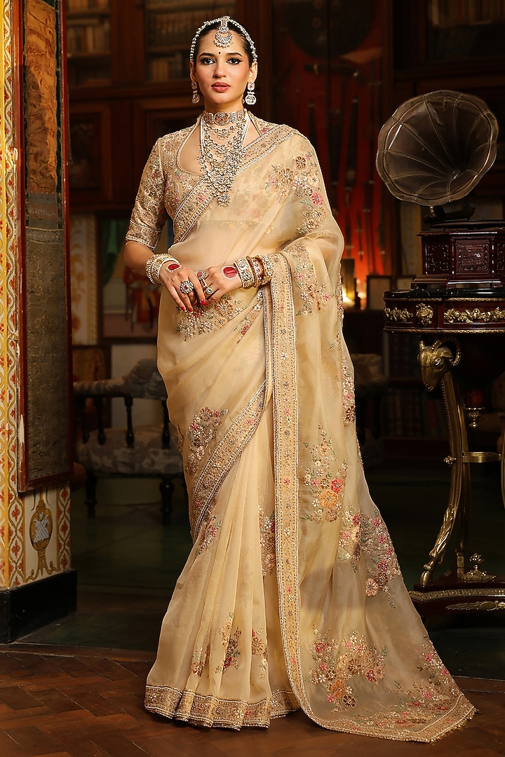Ivory Organza Zardosi Embroidered Reception Saree Set by Niti Bothra at Pernia's Pop Up Shop