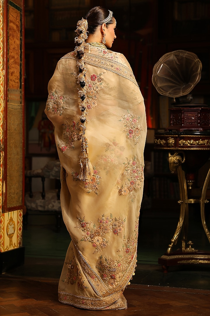Ivory Organza Zardosi Embroidered Reception Saree Set by Niti Bothra at Pernia's Pop Up Shop