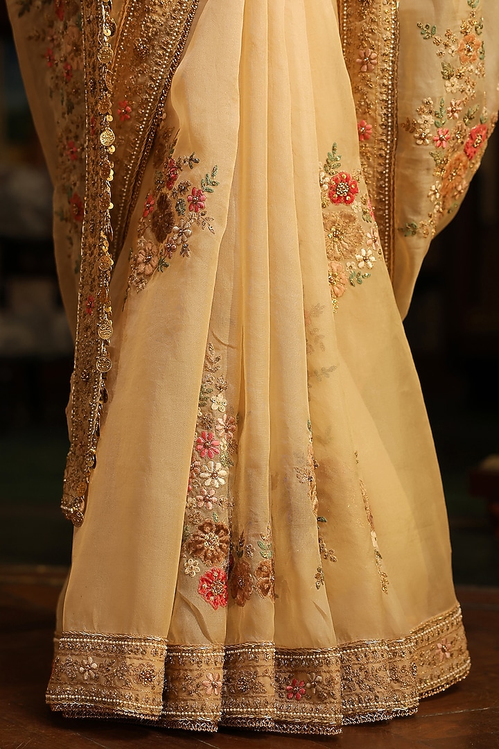 Ivory Organza Zardosi Embroidered Reception Saree Set by Niti Bothra at Pernia's Pop Up Shop