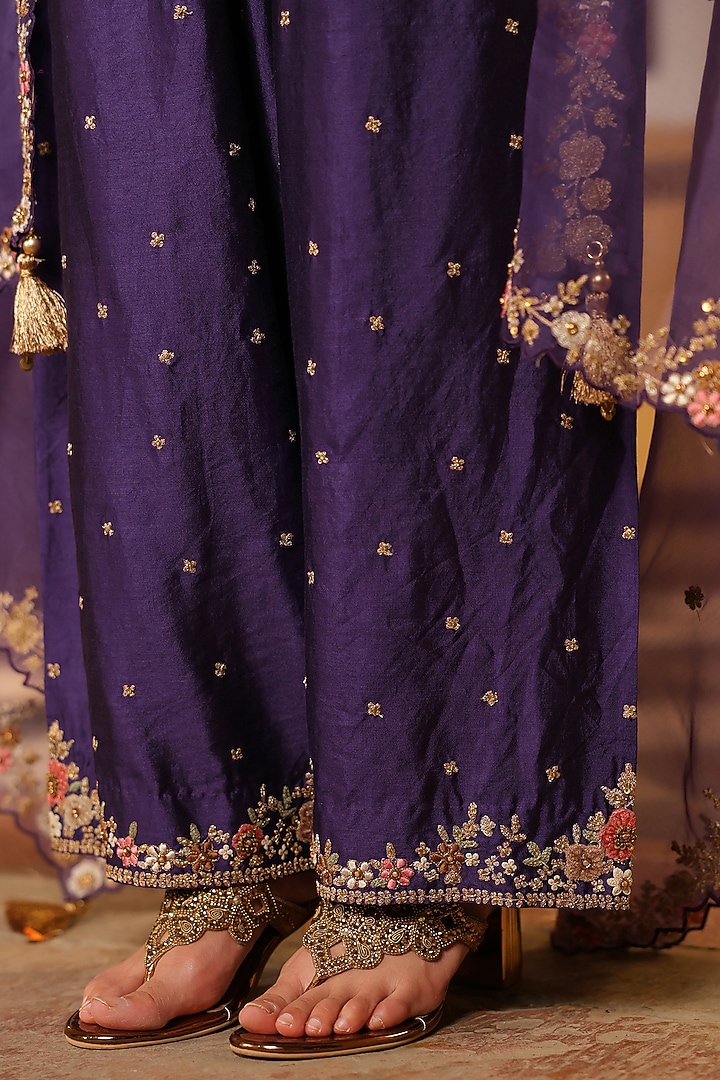 Purple Chiniya Silk Zardosi Embroidered Kurta Set by Niti Bothra at Pernia's Pop Up Shop