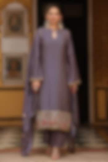Purple Chiniya Silk Printed & Applique Embroidered Kurta Set by Niti Bothra at Pernia's Pop Up Shop