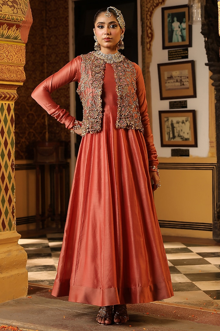 Rose Pink Silk Chanderi Flared Wedding Anarkali Set by Niti Bothra at Pernia's Pop Up Shop