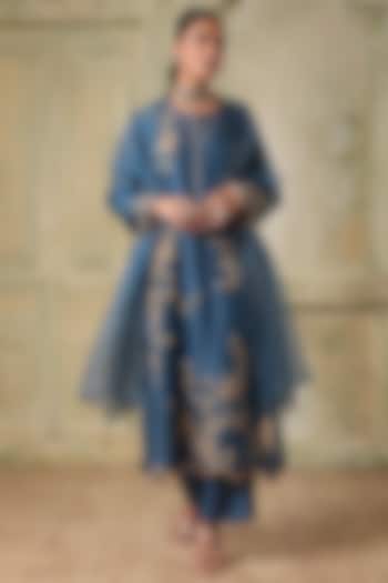Blue Organza Zardosi Embroidered Kurta Set by Niti Bothra at Pernia's Pop Up Shop