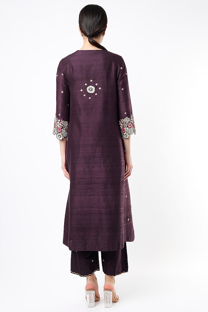 Purple Embroidered Kurta Set by Niti Bothra at Pernia's Pop Up Shop
