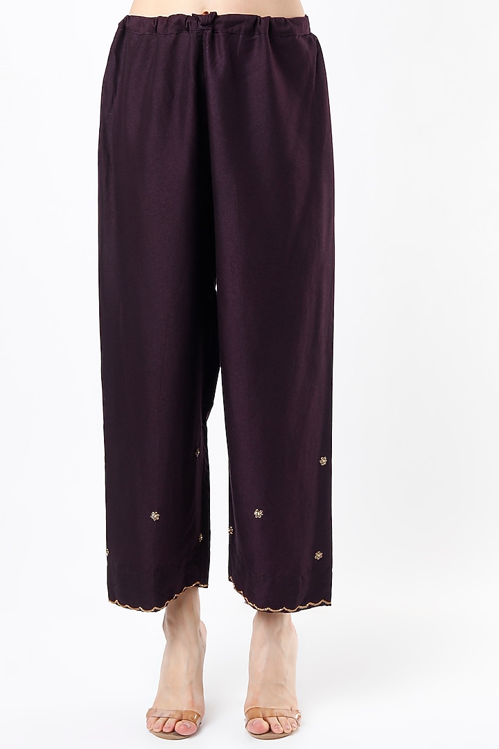 Purple Embroidered Kurta Set by Niti Bothra at Pernia's Pop Up Shop