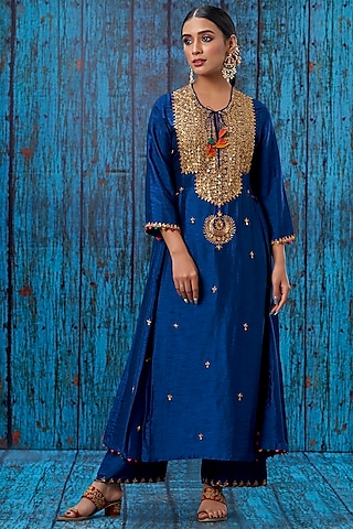 Blue Embroidered Kurta Set by Niti Bothra