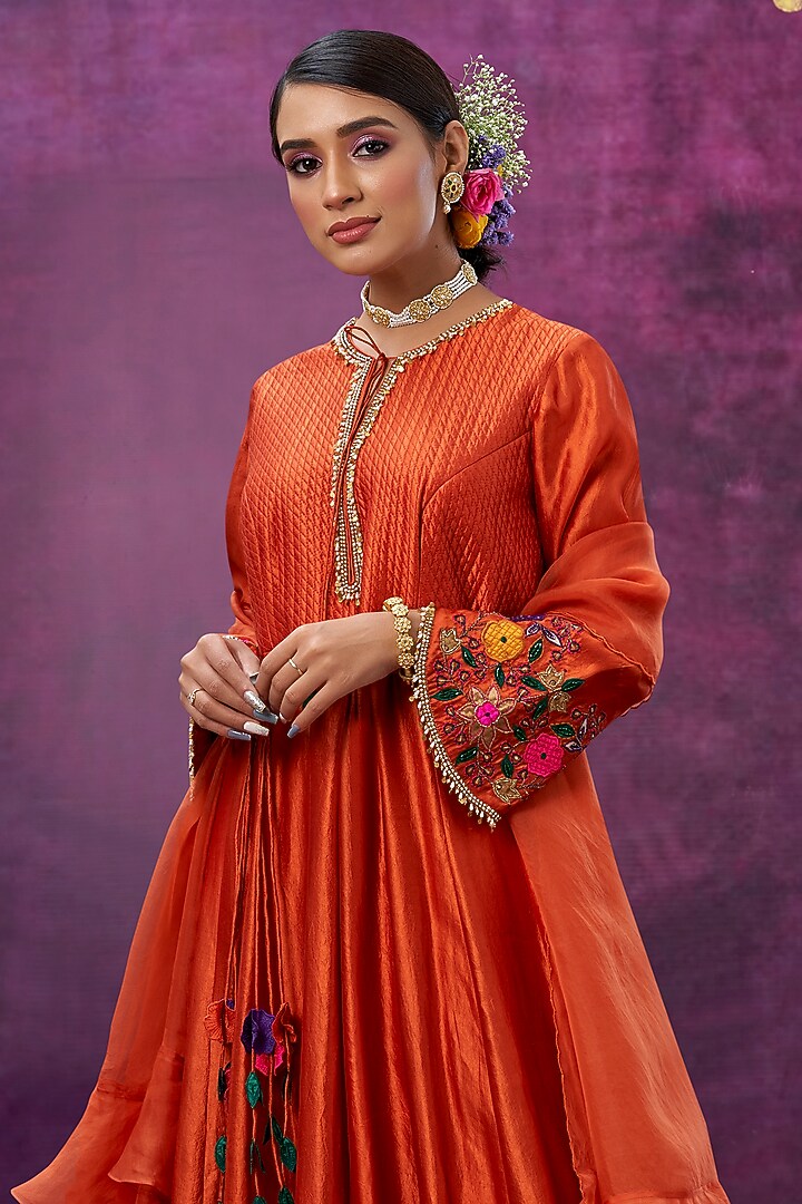Orange Floral Embroidered Wedding Anarkali Set by Niti Bothra at Pernia's Pop Up Shop