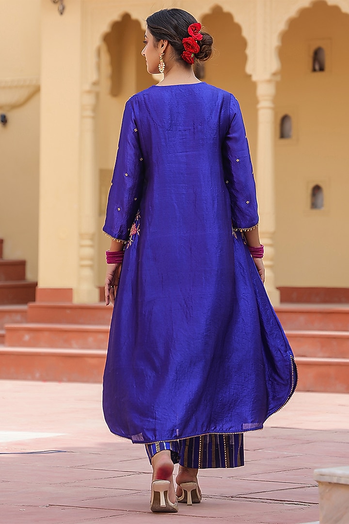 Blue Pure Banarasi Spun Silk Resham Embroidered Kurta Set by Niti Bothra at Pernia's Pop Up Shop