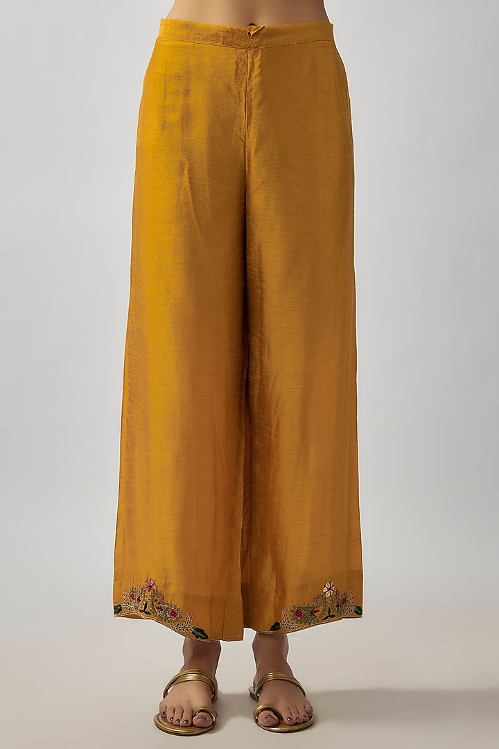Yellow Silk Zardosi Hand Embroidered Kurta Set by Niti Bothra at Pernia's Pop Up Shop