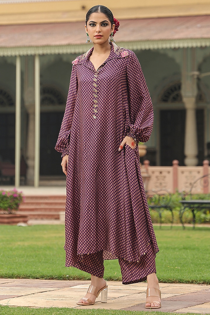 Purple Silk Resham Embroidered Kurta Set by Niti Bothra at Pernia's Pop Up Shop